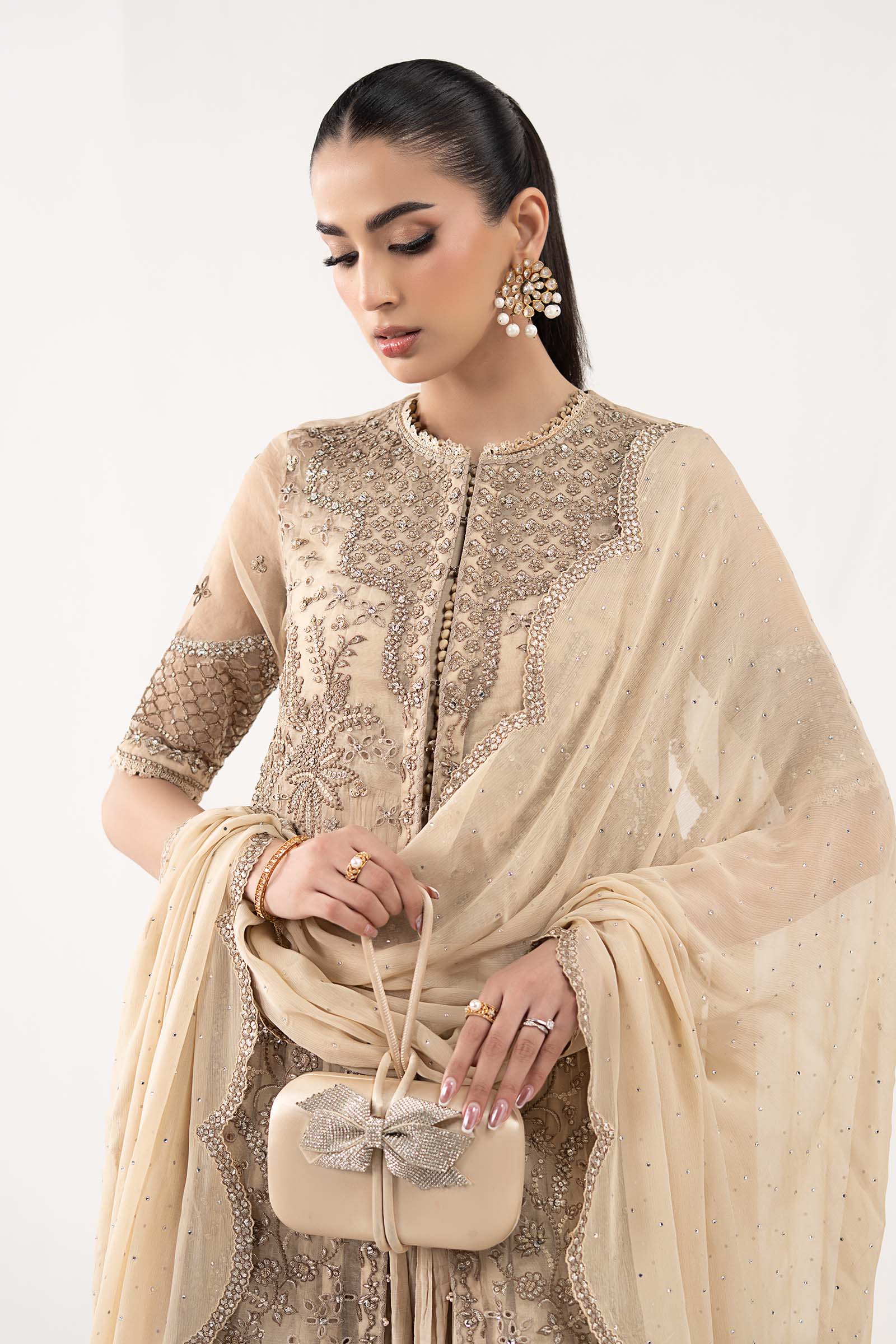 DWEF2653Closeup_D.jpg 3 Piece Embroidered Organza Suit - Image 1