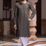 Embroidered Blended Kurta