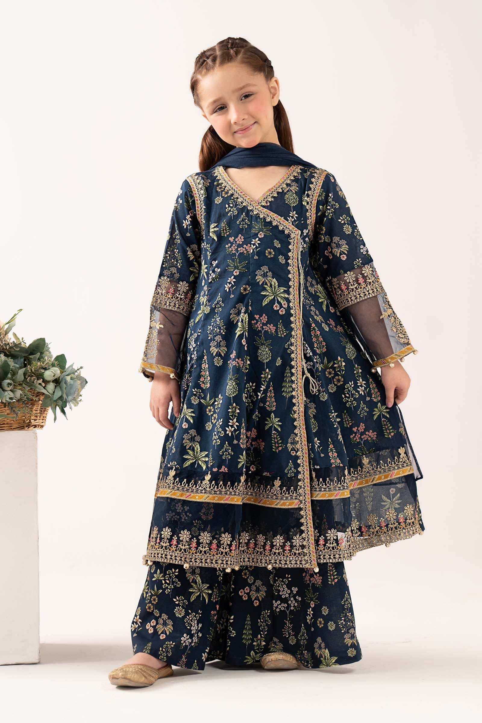 MKDEF2513R1BlueFront_A.jpg 3 Piece Printed Lawn Suit - Image 1