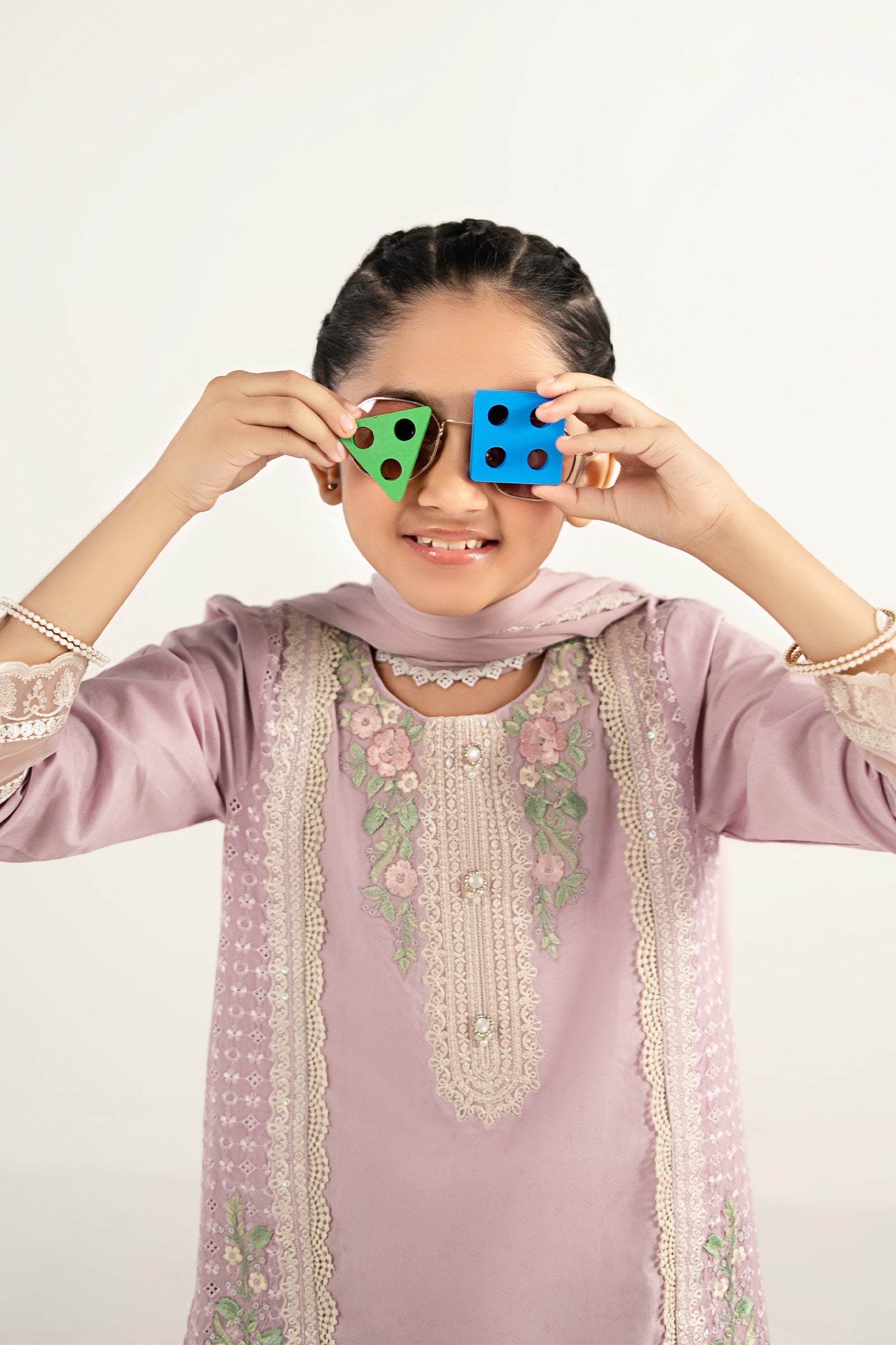 MKDEF2624PurpleCloseup_E.jpg 3 Piece Embroidered Dobby Lawn Suit - Image 1