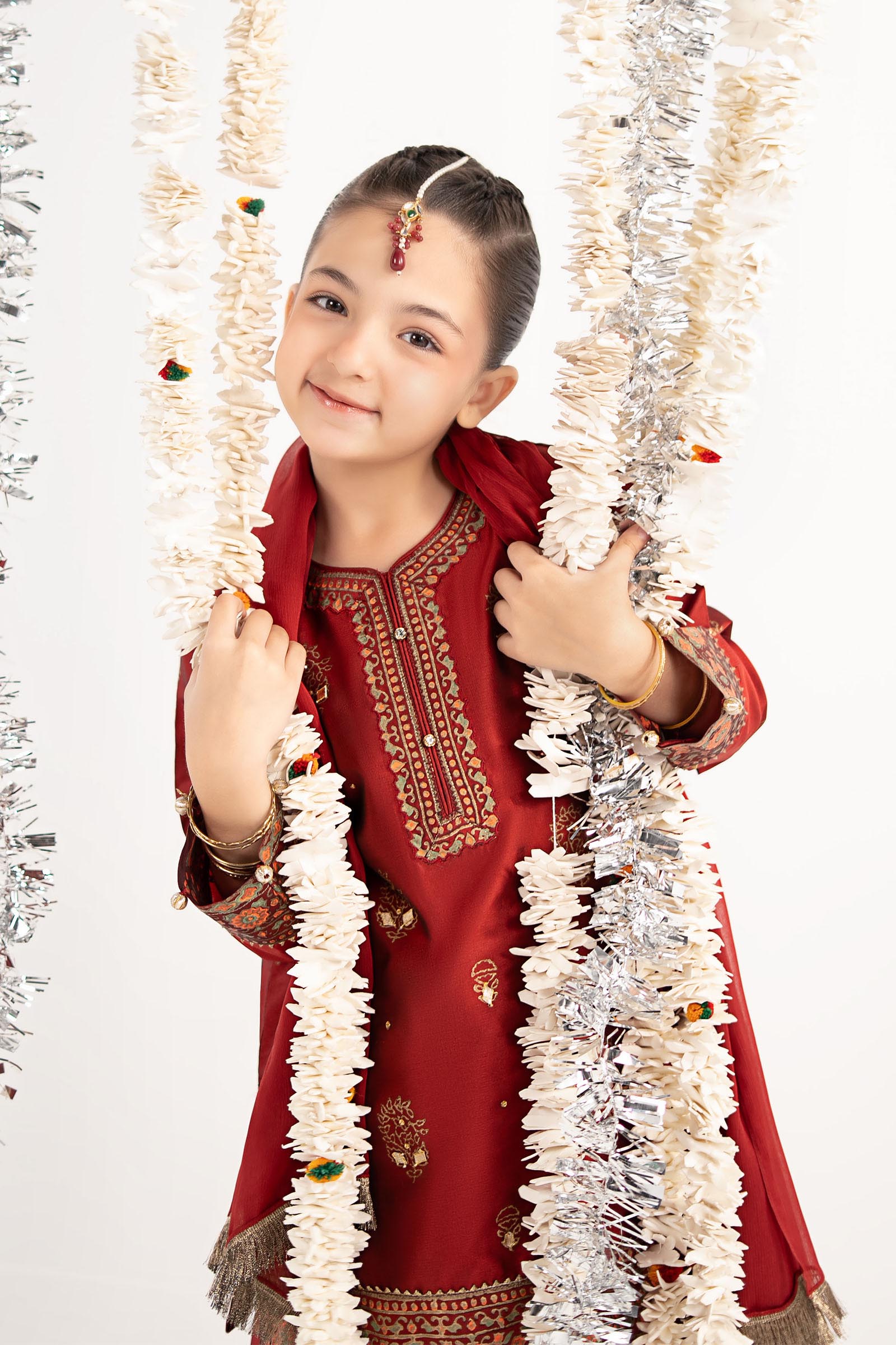 MKSEF2646MaroonCloseup_D.jpg 3 Piece Printed Two Tone Silk Suit - Image 1